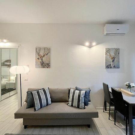 20 Min Duomo - Modern Apartment Milan Bagian luar foto