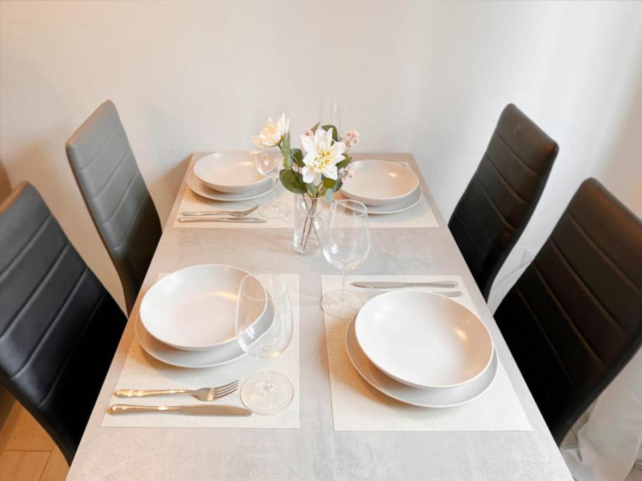 20 Min Duomo - Modern Apartment Milan Bagian luar foto