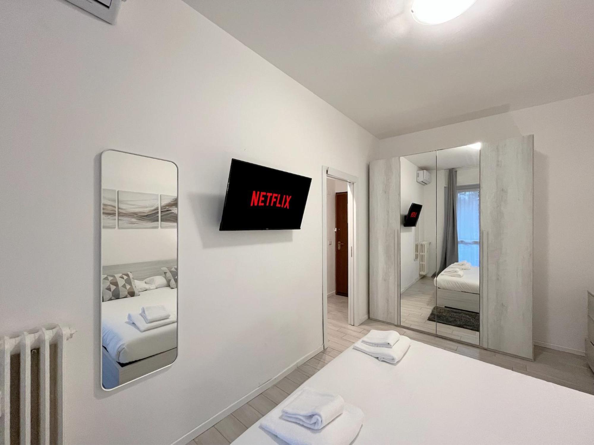 20 Min Duomo - Modern Apartment Milan Bagian luar foto